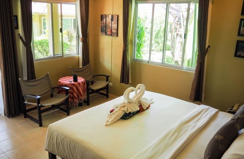 Ko Lanta Hotel | Lanta Castaway Beach Resort