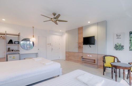 Old Phuket Town Hotel | Baan Sutra Guesthouse