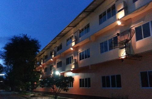 Chanthaburi Hotel | Budsarakam Place Hotel