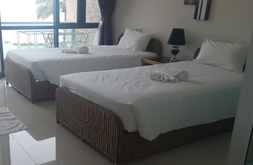 Khanom Hotel | Baan Civilize Resort