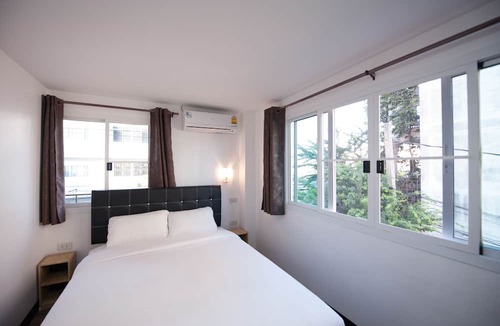 Don Muang Hotel | Hoppers Place Donmuang Room