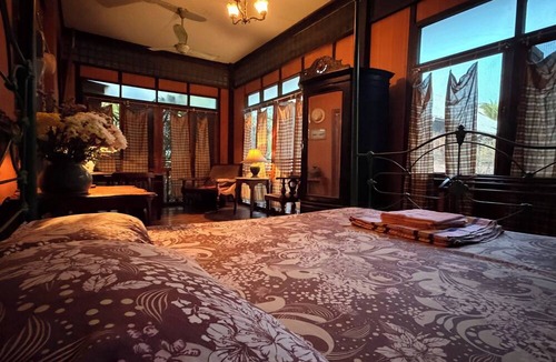Wat Sam Phraya House | Villa Guesthouse Bangkok
