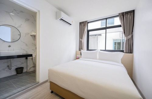 Thanon Phaya Thai Hotel | Global Hotel Pratunam Bangkok