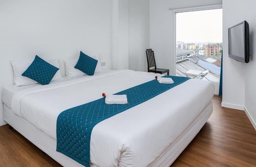 Nanai Road Hotel | Chic Boutique Hotel Patong