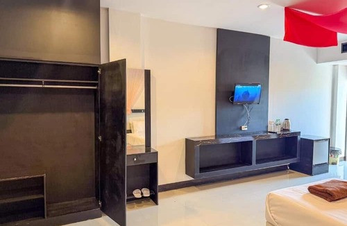 Saphan Sung Hotel | POR SAHA Hotel Ramkhamhaeng 100