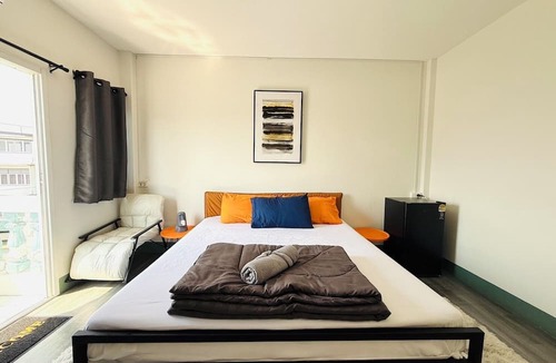 Nai Muang Hostel | Hee Pee hostel