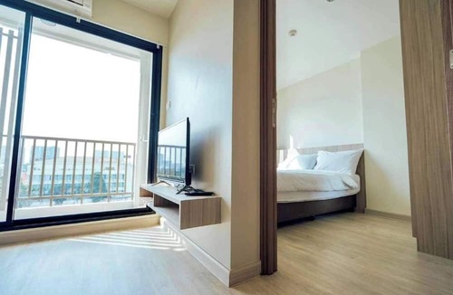 Thung Song Hong Hotel | The View Chaengwattana 14