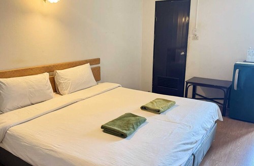 Chang Khlan Hotel | Collection O Night Bazaar Chiangmai