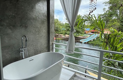 Song Phi Nong Resort | Baan LungYod Resort