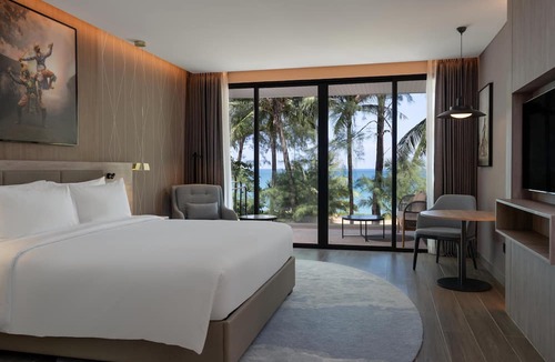 Mai Khao Hotel | Radisson Blu Resort, Phuket Mai Khao Beach