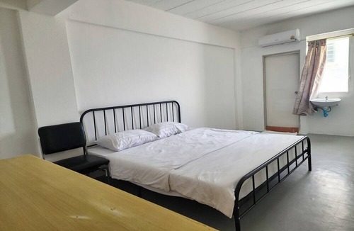 Bang Chalong Hotel | Toucan Garden