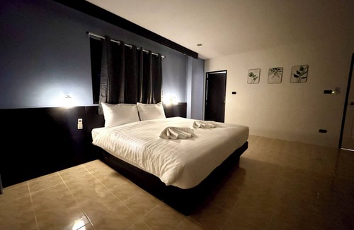 Patong Hotel | Chapter 26 Guesthouse
