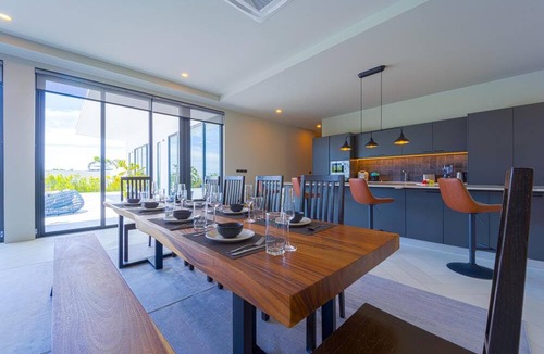 Khao Tao Villa | Luxury Large 3 Bedroom Pool Villa (KH-C5)