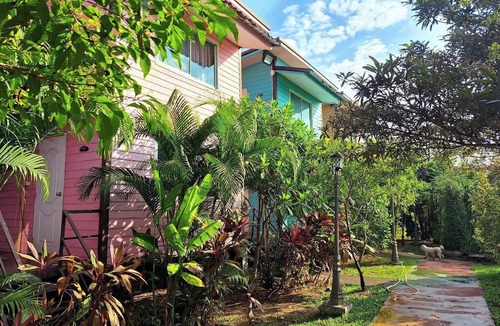 Khlong Luang Hotel | Ban Roi Pah