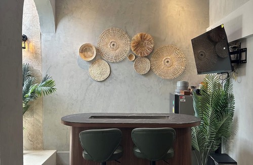 Ratchadaphisek Bed & Breakfast | ThaiLoft