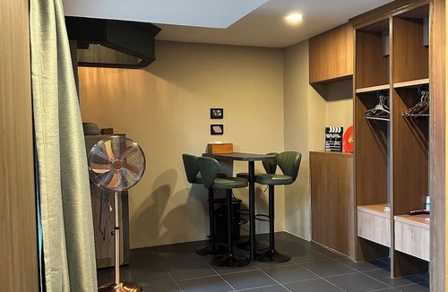 Ratchadaphisek Bed & Breakfast | ThaiLoft