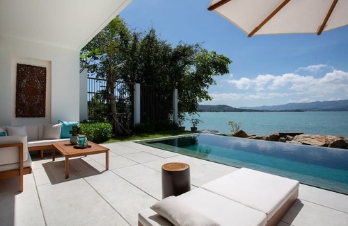 Moo 5 Villa | Syrah 3-bedroom Beachfront Villa in Koh Samui