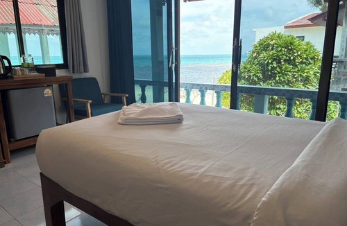 Haad Rin Hotel | Charung by The Sea