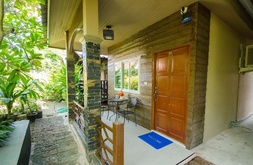 Bophut Bed & Breakfast | Nid's Bungalows