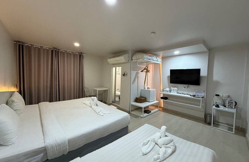 Nonthaburi Hotel | Bed by Boat Hotel & Apartment