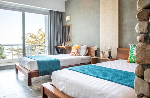 Krong Kaeb Hotel | Saravoan Hotel Kep