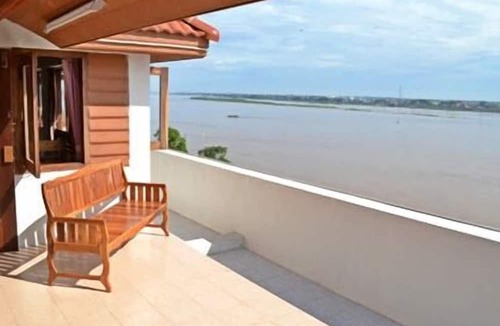 Mukdahan Hotel | Riverfront Hotel Mukdahan