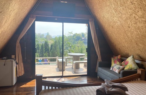 Tha Sao Resort | Riverside Hill Resort & Restaurant