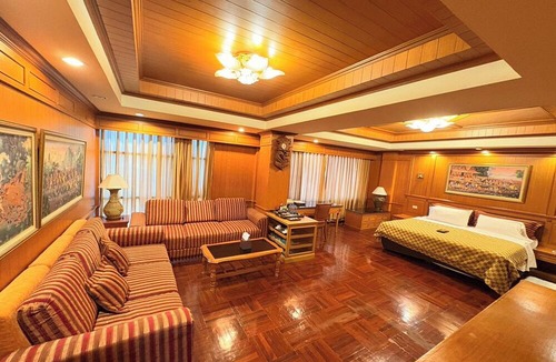 Maha Sarakham Hotel | Taksila Hotel