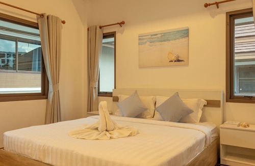 Nanai Road Apartment | Patong Bangla Walk Street City Hub V107