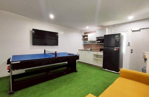 Rawai Hostel | Banana Bunkhouse Hostel