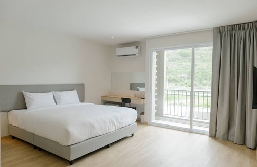 Kanchanaburi Hotel | M Hotel Kanchanaburi