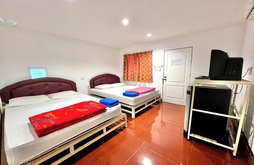 Ban Dung Hotel | Chalalai Resort Kham Chanot By Zuzu