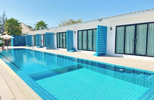 Kram Hotel | Longlay Resort Rayong