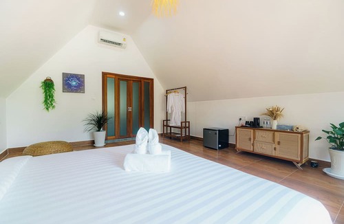 Kampot Resort | Zodiac Bungalows