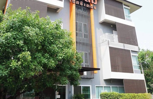 Uttaradit Hotel | Tonsom Residence