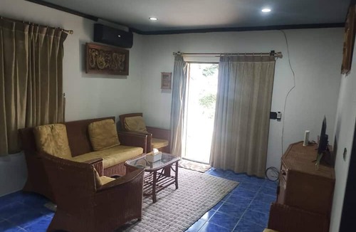 Pratumnak Hill Villa | kotchaphorn villa