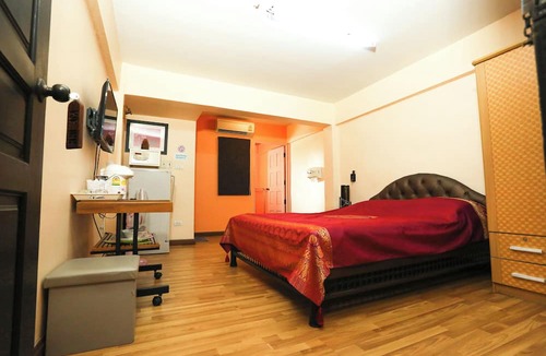 Khanna Yao Hotel | Pjr Chateau