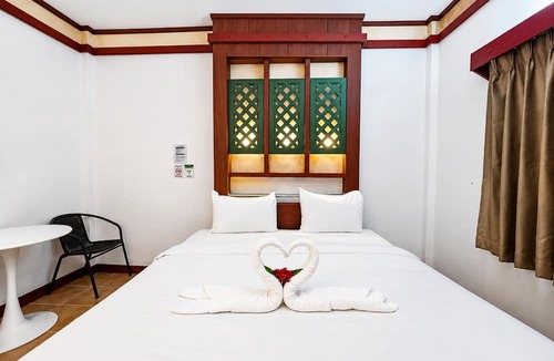 Hat Yai Hotel | Chalet De Palm Resort Hatyai