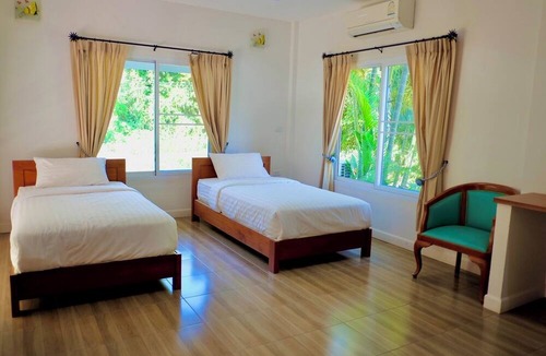 Nakhon Nayok Hotel | Baan Sarikaphusuan
