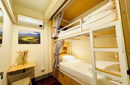 Sukhumvit Hostel | Charming Hostel