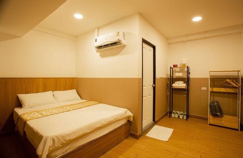Sukhumvit Hostel | Dado9