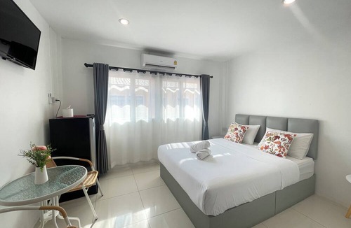 Pattaya Bay Hotel | Royal BJ Hotel