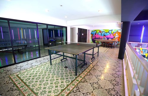 San Chao Pho Suea Hostel | Here We Go Bangkok