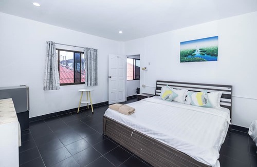 Nanai Road House | Belle Cose Guest House Phuket