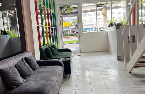 Arun Amarin Hostel | Lemon Tree Khaosan Hostel