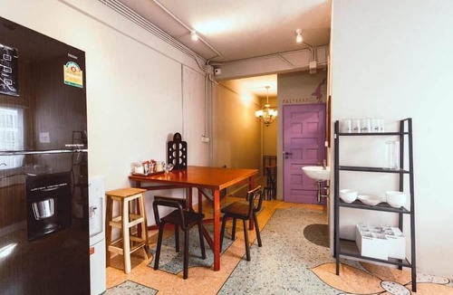 Samphanthawong Hostel | Stash Hostel