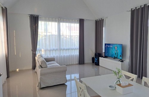 Pong Ta Long Villa | Rocky Pool Villa Khaoyai