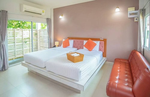 Uthai Thani Hotel | Klang mueang villa