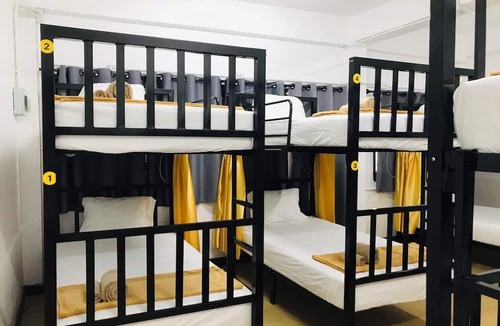 Silom Hostel | Silom Guesthouse