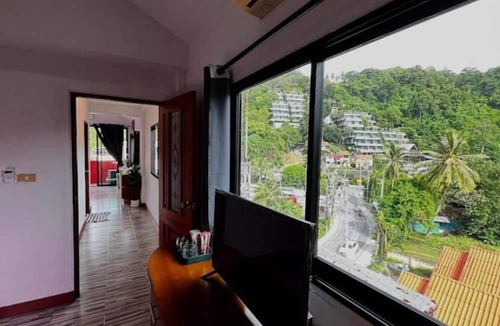 Kata House | Coco mountain view